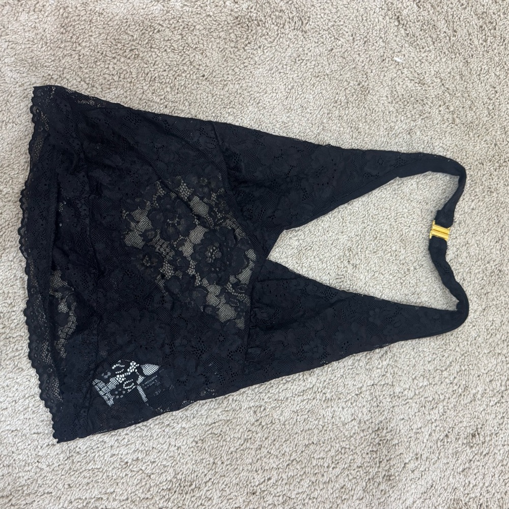 SHEIN Black Floral Lace Halter Camisole